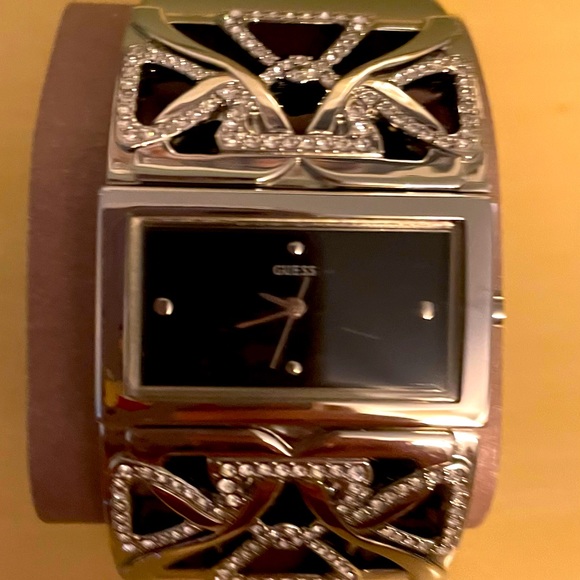 Beautiful Guess dress watch! - Picture 1 of 1
